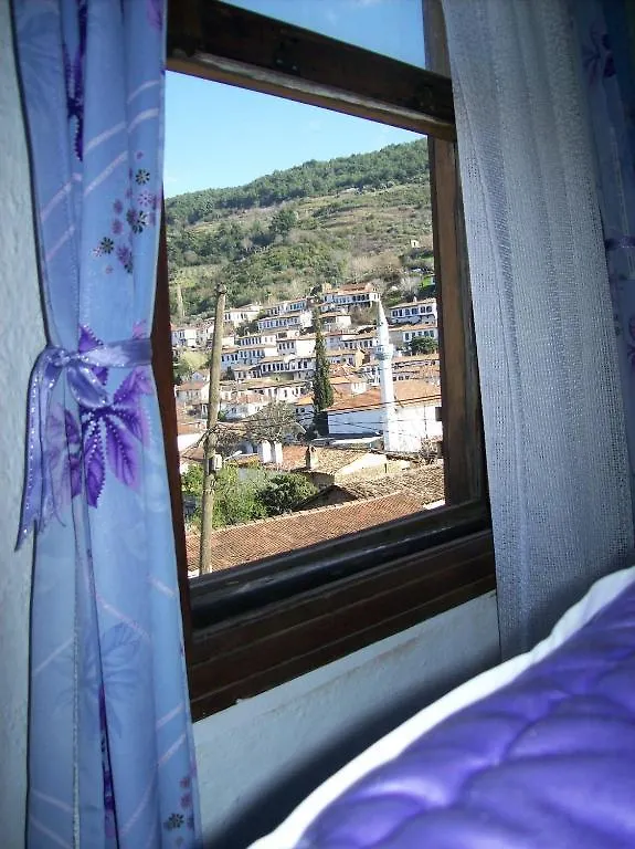 Dionysos Pension Σελτσούκ Πανσιόν